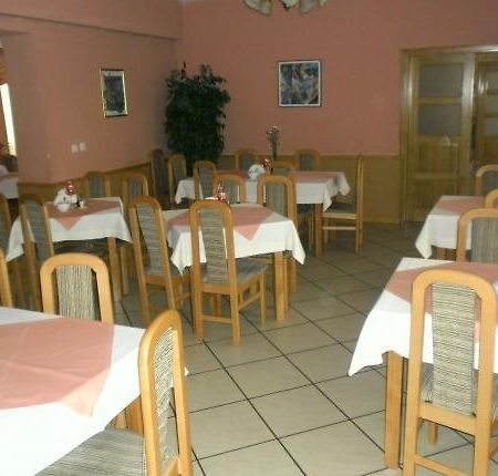 Hotel Ostoja Lipówki 외부 사진